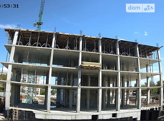 Продажа трехкомнатной квартиры в Павлограде, на ул. Центральная, фото 1 Продажа трехкомнатной квартиры в Павлограде, на ул. Центральная, фото 1