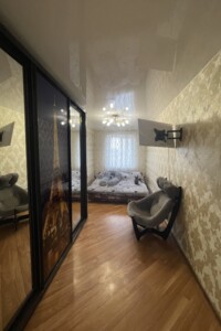 Продажа двухкомнатной квартиры в Павлограде, на ул. Сергея Королёва, фото 2