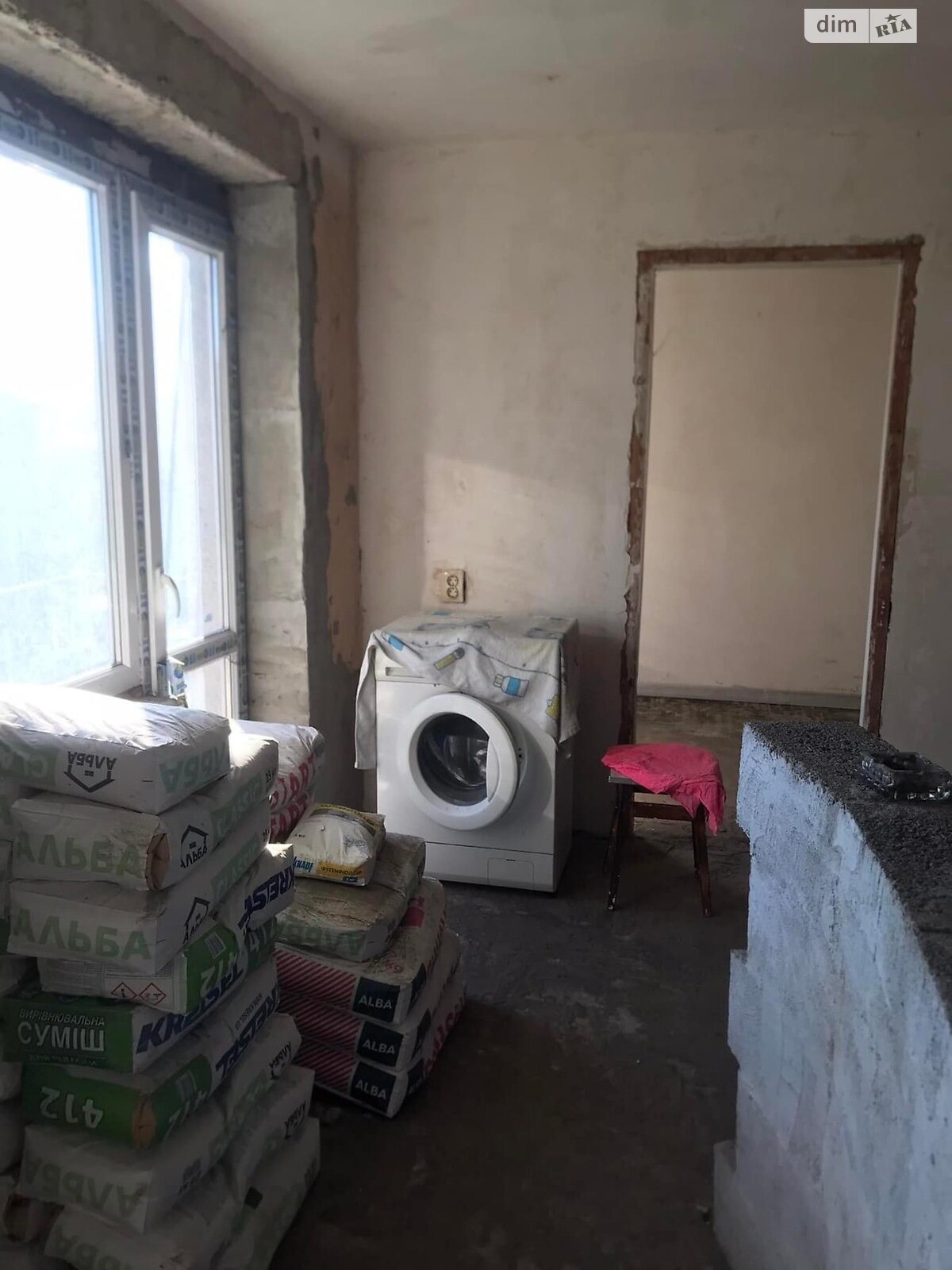 Продажа трехкомнатной квартиры в Перечине, на пл. Независимости 1, фото 1 Продажа трехкомнатной квартиры в Перечине, на пл. Независимости 1, фото 1