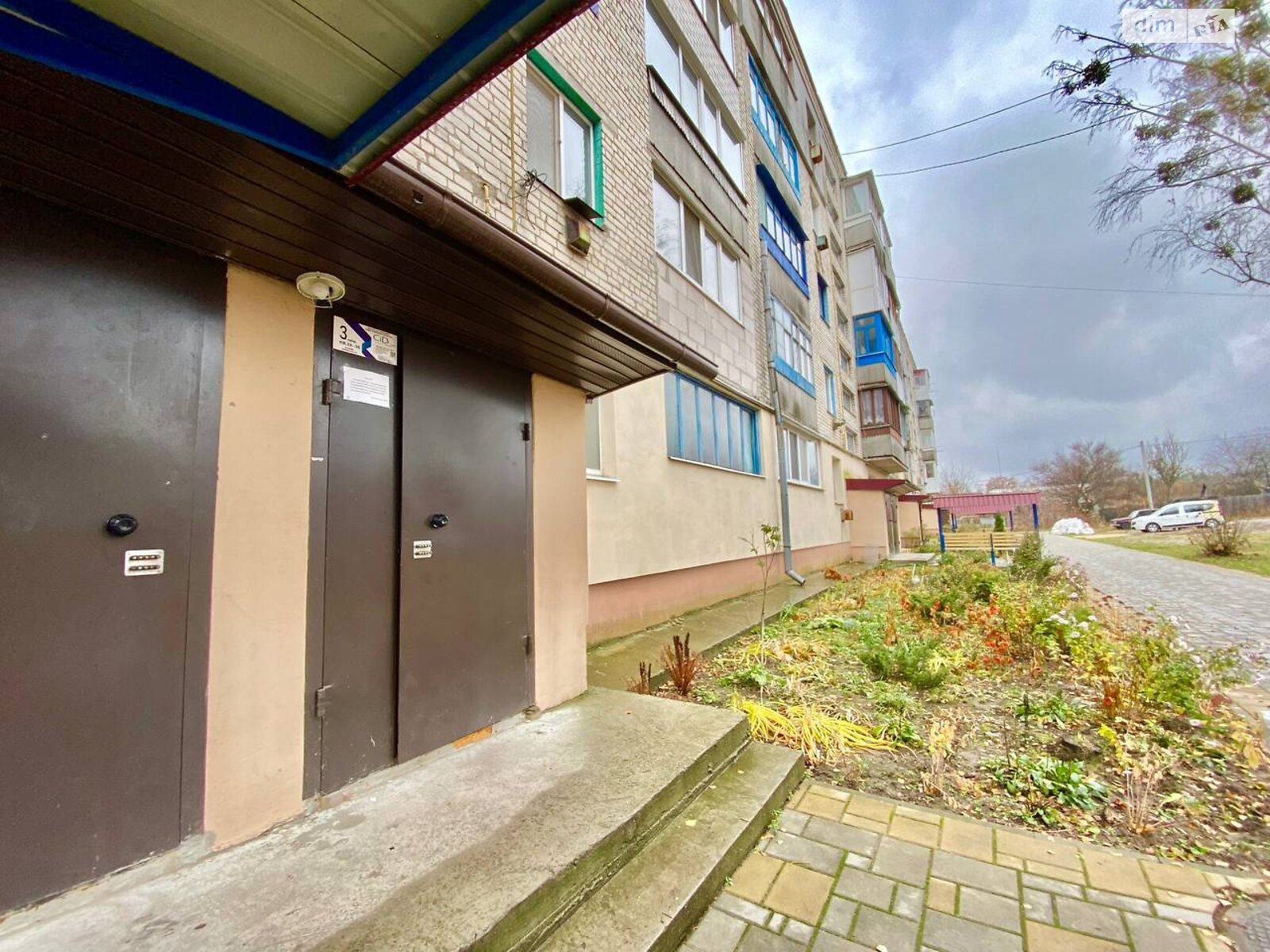 Продажа трехкомнатной квартиры в Песковке, на ул. Заводская 96, фото 1 Продажа трехкомнатной квартиры в Песковке, на ул. Заводская 96, фото 1
