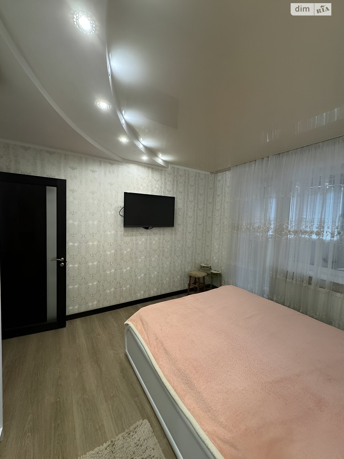 Продаж трикімнатної квартири в Пісочині, на вул. Квартальна 6, фото 1 Продаж трикімнатної квартири в Пісочині, на вул. Квартальна 6, фото 1