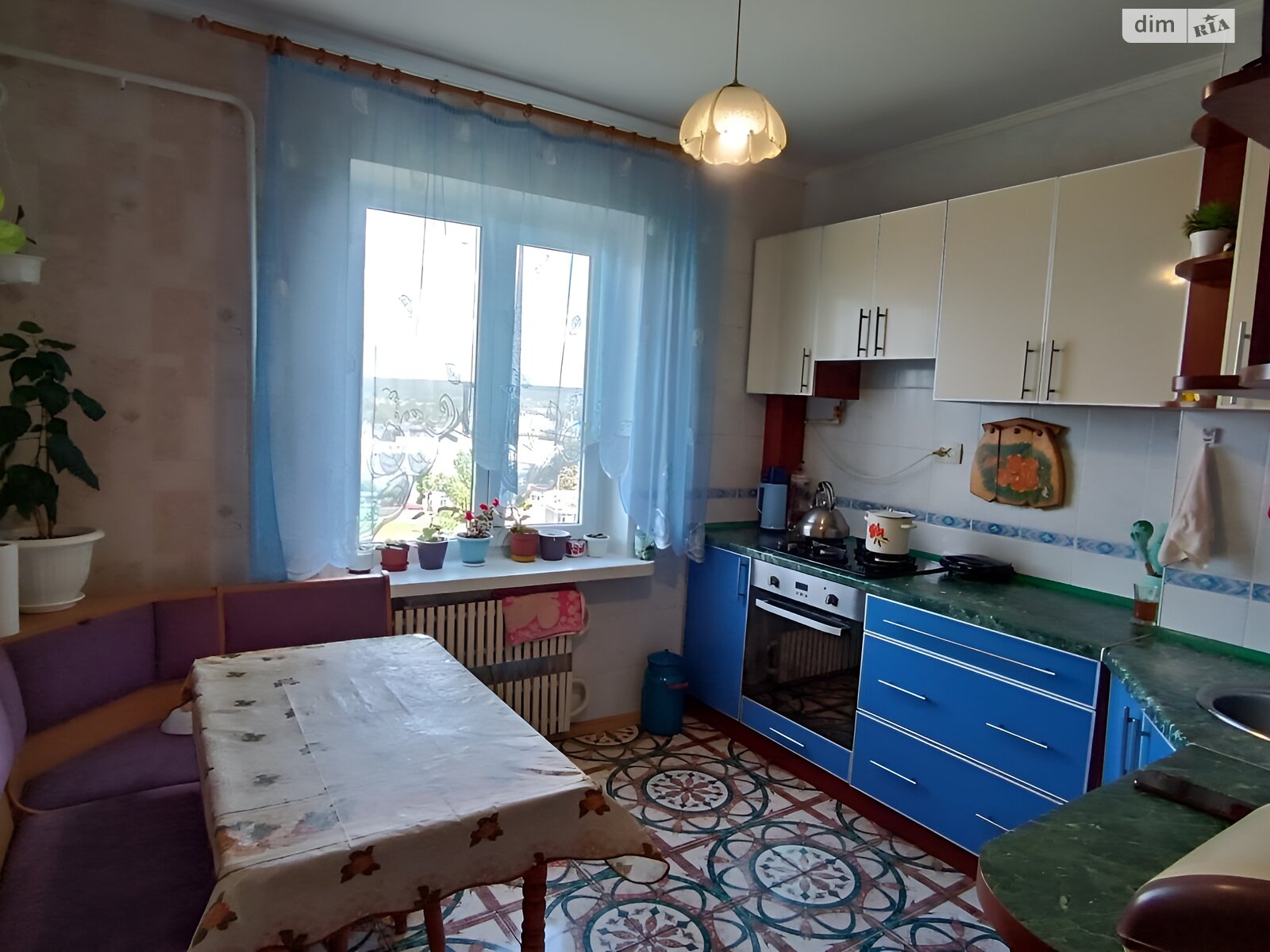 Продаж трикімнатної квартири в Пісочині, на вул. Надії 16Д, фото 1 Продаж трикімнатної квартири в Пісочині, на вул. Надії 16Д, фото 1