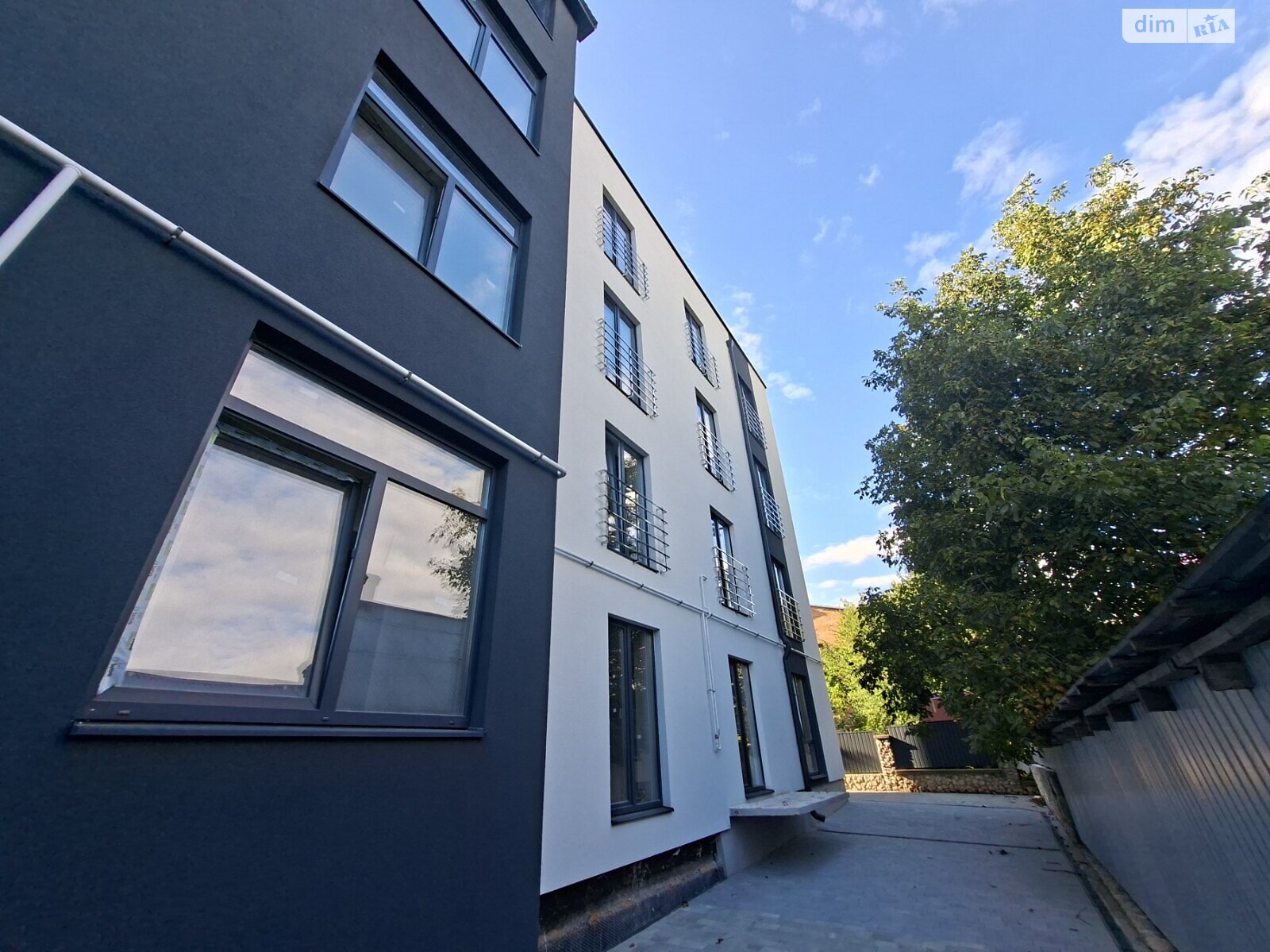 Продажа двухкомнатной квартиры в Петрикове, на ул. Л.Украинки Боковая, фото 1 Продажа двухкомнатной квартиры в Петрикове, на ул. Л.Украинки Боковая, фото 1