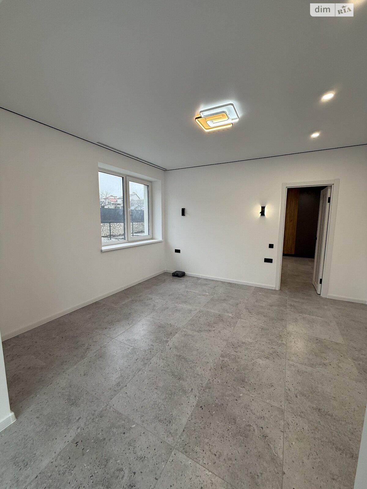 Продаж однокімнатної квартири в Петрикові, на вул. Лесі Українки 36А, фото 1