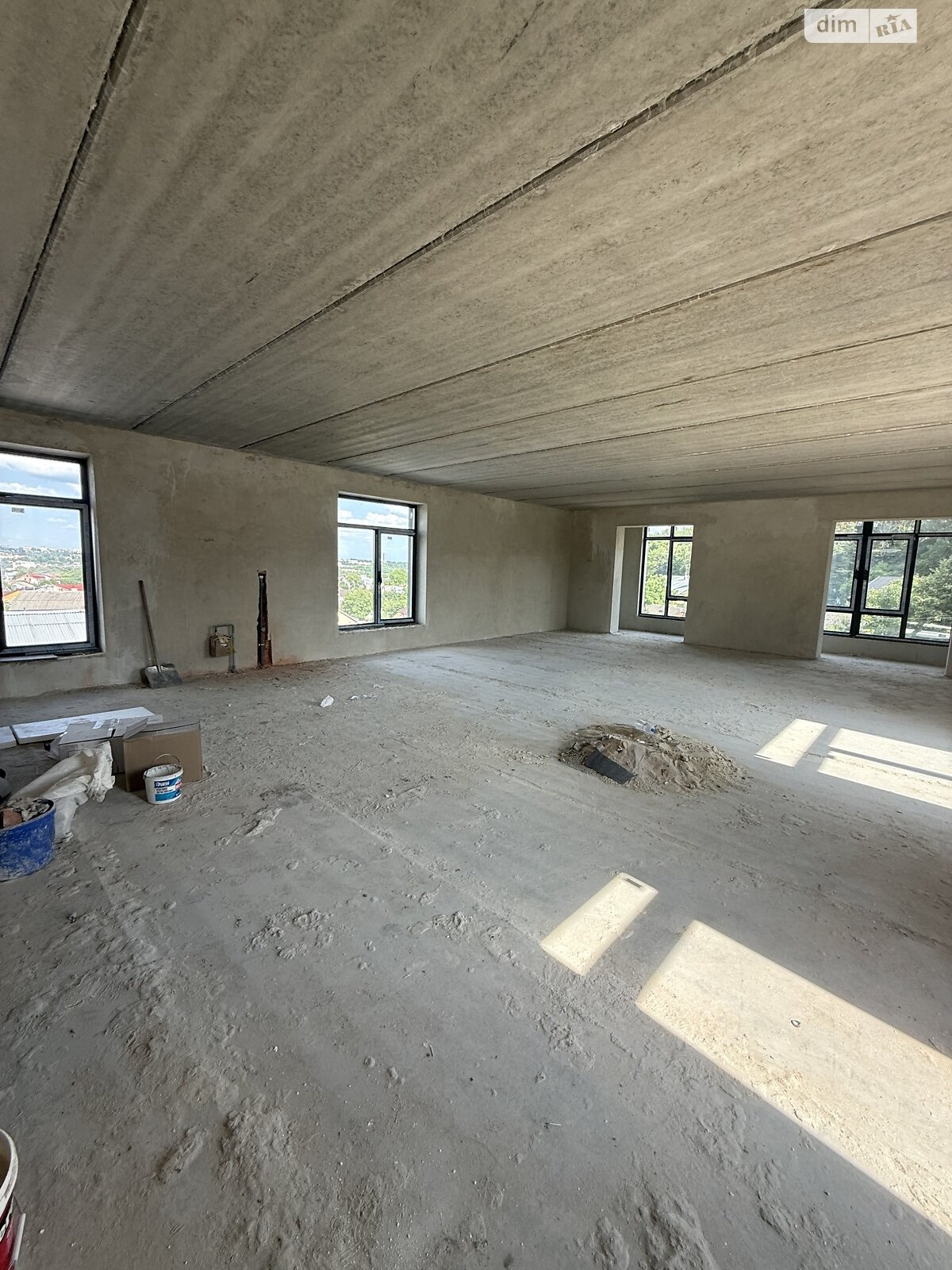 Продаж трикімнатної квартири в Петрикові, на вул. Лесі Українки 36А, фото 1