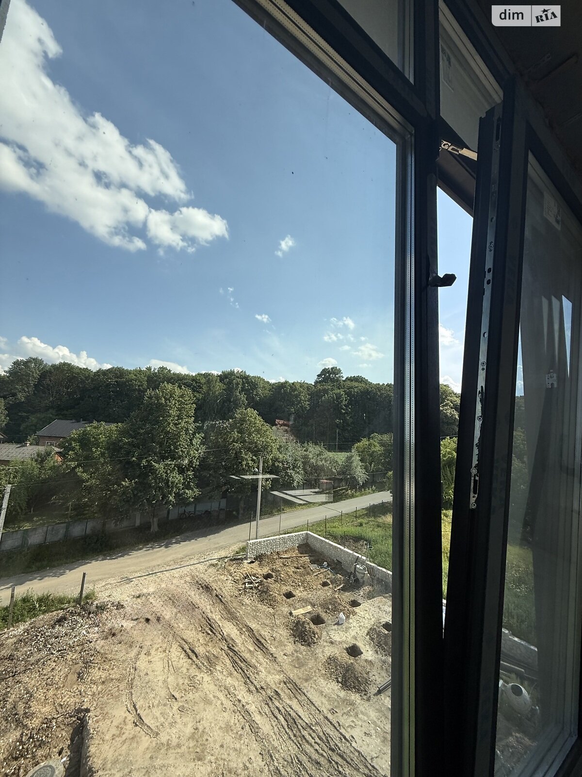 Продаж трикімнатної квартири в Петрикові, на вул. Лесі Українки 36А, фото 1