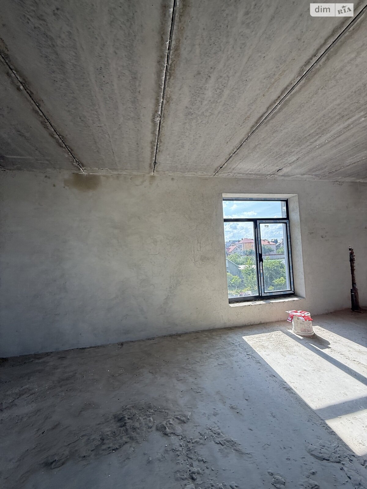 Продаж трикімнатної квартири в Петрикові, на вул. Лесі Українки 36А, фото 1