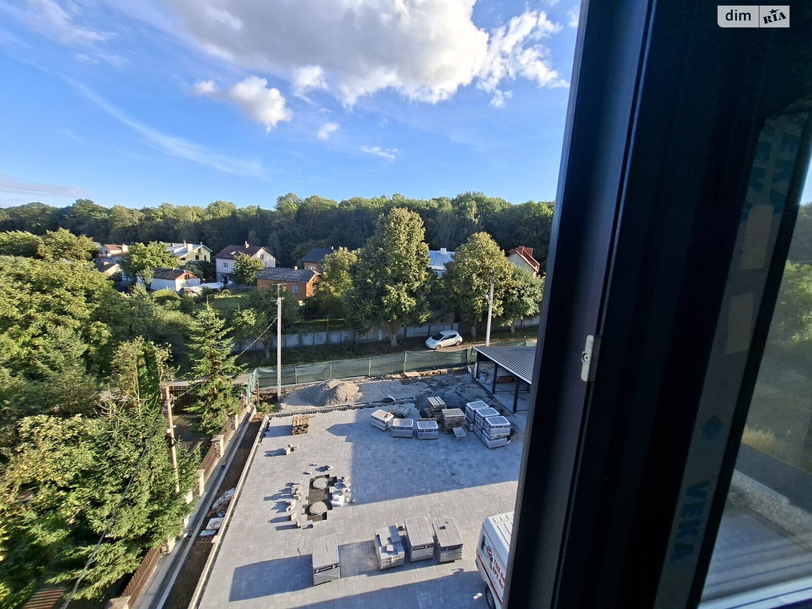 Продажа четырехкомнатной квартиры в Петрикове, на ул. Л.Украинки Боковая, фото 1 Продажа четырехкомнатной квартиры в Петрикове, на ул. Л.Украинки Боковая, фото 1