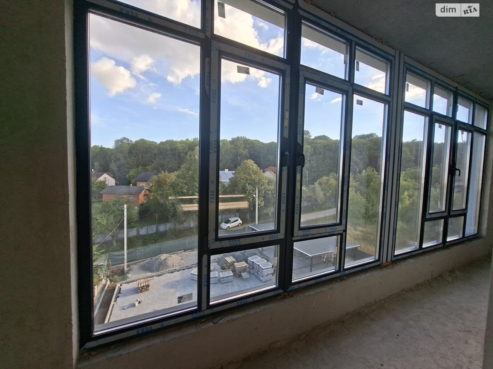 Продажа четырехкомнатной квартиры в Петрикове, на ул. Л.Украинки Боковая, фото 1 Продажа четырехкомнатной квартиры в Петрикове, на ул. Л.Украинки Боковая, фото 1