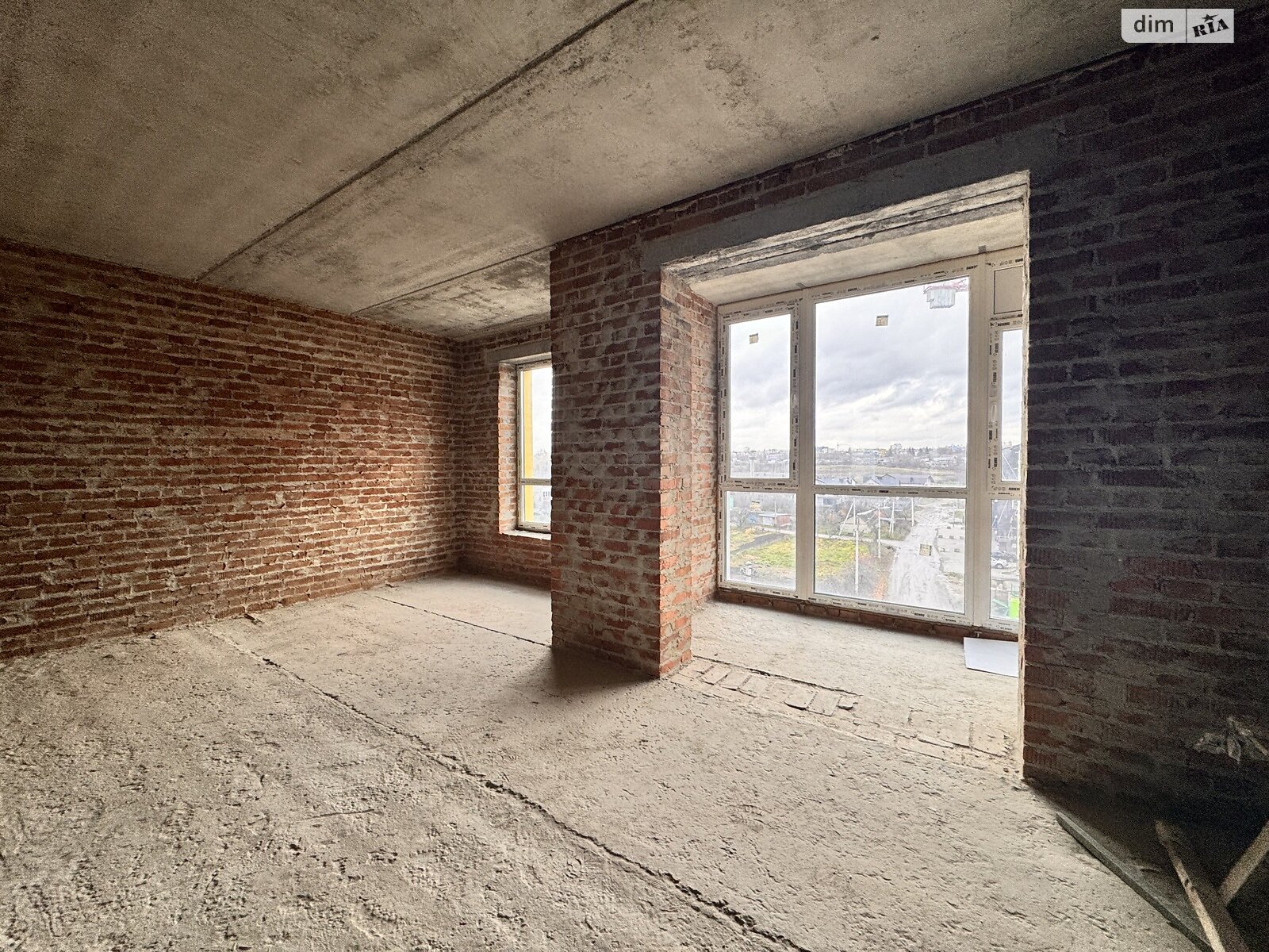 Продаж трикімнатної квартири в Петрикові, на вул. Шептицького, фото 1 Продаж трикімнатної квартири в Петрикові, на вул. Шептицького, фото 1