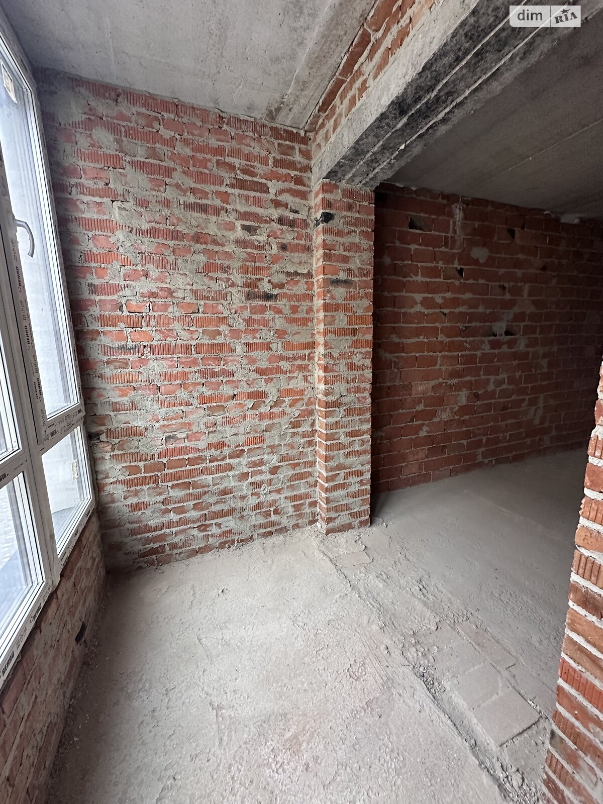 Продаж трикімнатної квартири в Петрикові, на вул. Шептицького 100, фото 1