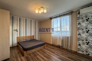 Продажа однокомнатной квартиры в Петропавловской Борщаговке, на ул. Черкасская 10, фото 2