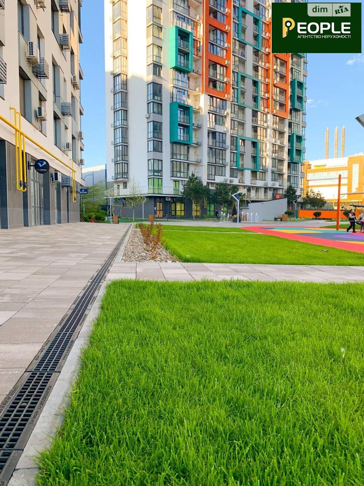 Продаж трикімнатної квартири в Петропавлівській Борщагівці, на вул. Кришталева 1, фото 1 Продаж трикімнатної квартири в Петропавлівській Борщагівці, на вул. Кришталева 1, фото 1