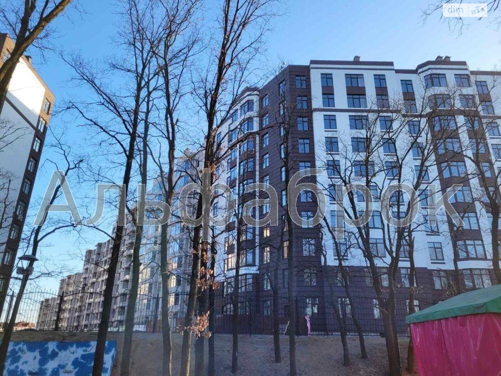 Продажа трехкомнатной квартиры в Петропавловской Борщаговке, на ул. Садовая 51А, фото 1