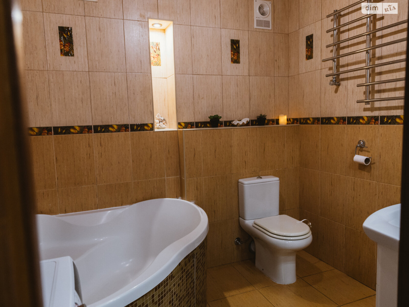 Продажа двухкомнатной квартиры в Петропавловской Борщаговке, на пер. Софиевский 18, фото 1 Продажа двухкомнатной квартиры в Петропавловской Борщаговке, на пер. Софиевский 18, фото 1