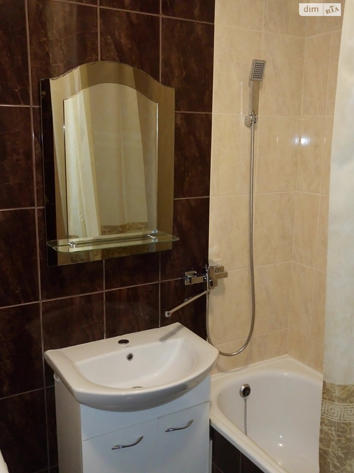 Продаж однокімнатної квартири в Петропавлівській Борщагівці, на вул. Волинська 3, фото 1 Продаж однокімнатної квартири в Петропавлівській Борщагівці, на вул. Волинська 3, фото 1