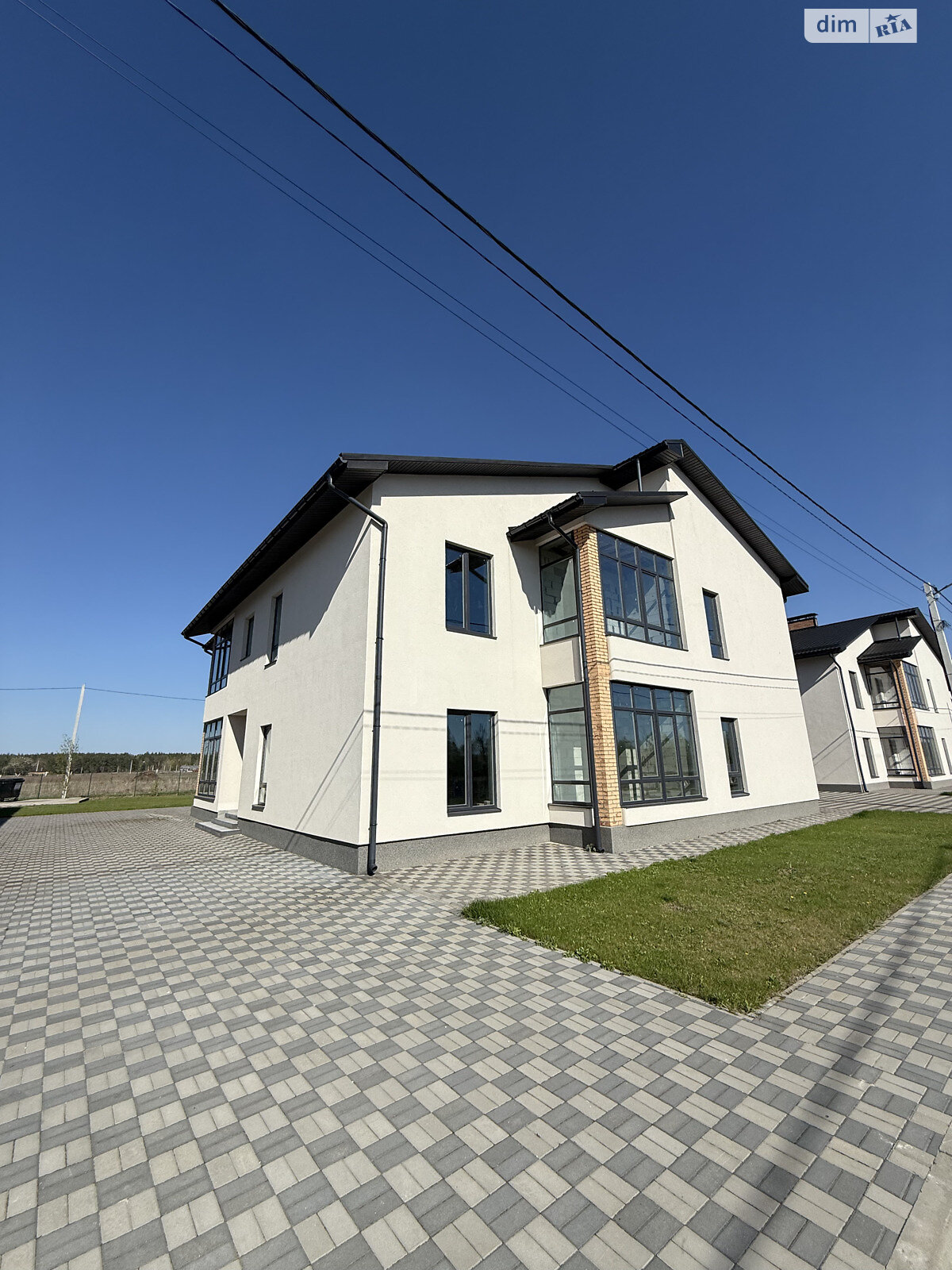 Продажа трехкомнатной квартиры в Пилиповичах, на пер. Горный 66, фото 1 Продажа трехкомнатной квартиры в Пилиповичах, на пер. Горный 66, фото 1