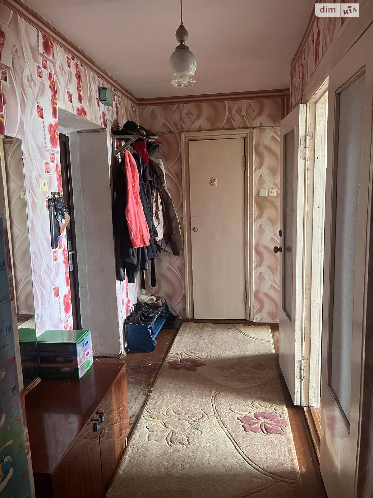 Продаж двокімнатної квартири в Пирятині, на вул. Соборна 16, район Пирятин фото 1 Продаж двокімнатної квартири в Пирятині, на вул. Соборна 16, район Пирятин фото 1