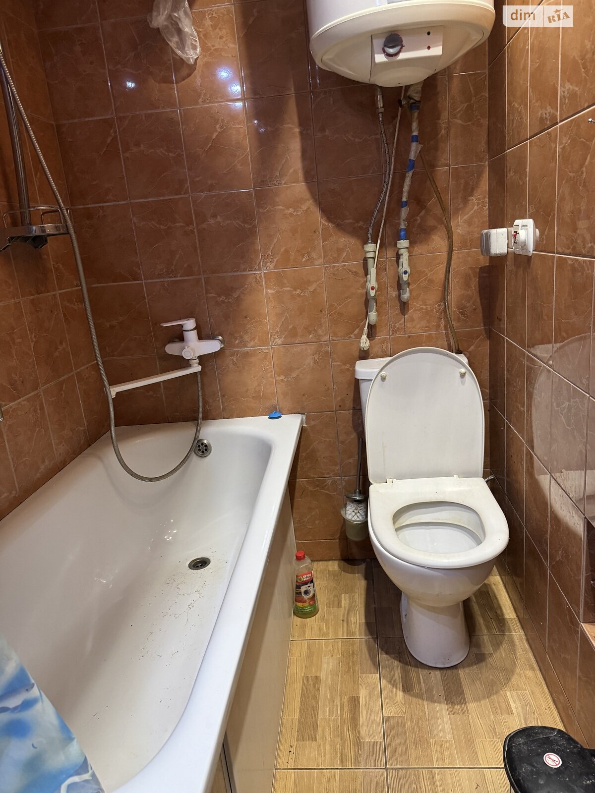 Продажа однокомнатной квартиры в Пивденному (Харьков), на ул. Освобождения 2/122, фото 1