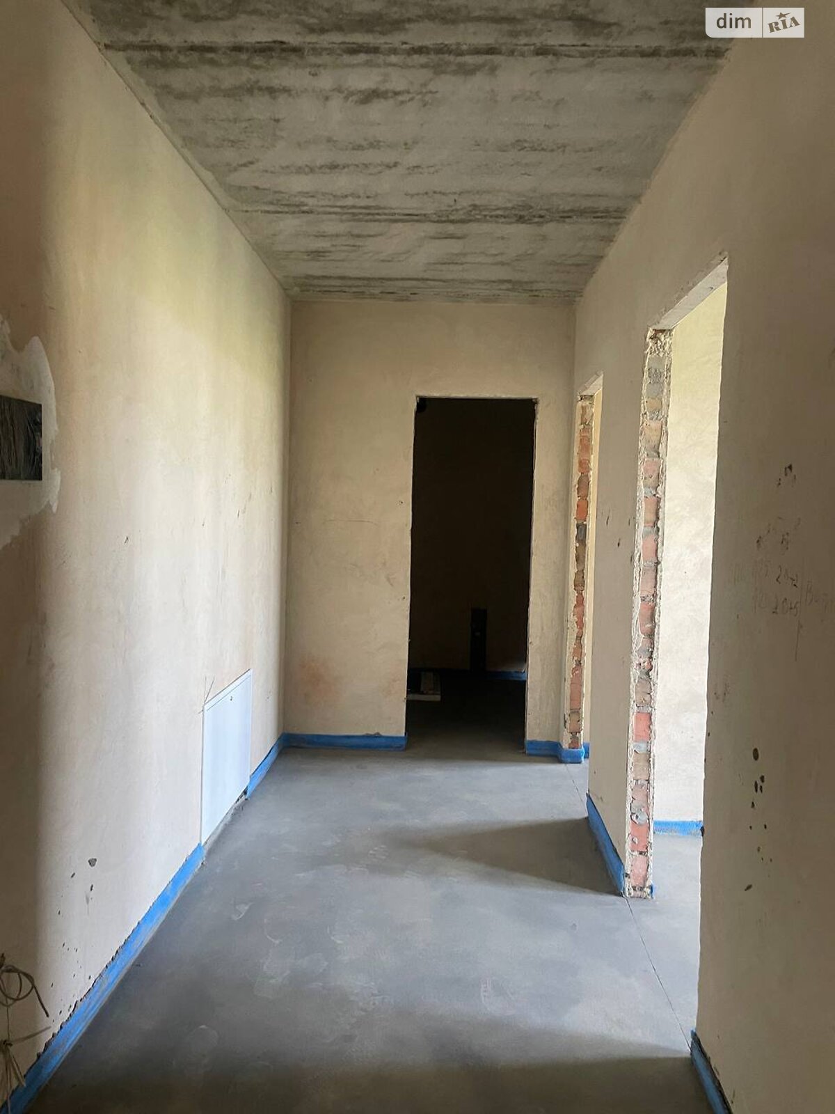 Продаж двокімнатної квартири в Підгородне, на вул. Пасічна 4, фото 1 Продаж двокімнатної квартири в Підгородне, на вул. Пасічна 4, фото 1