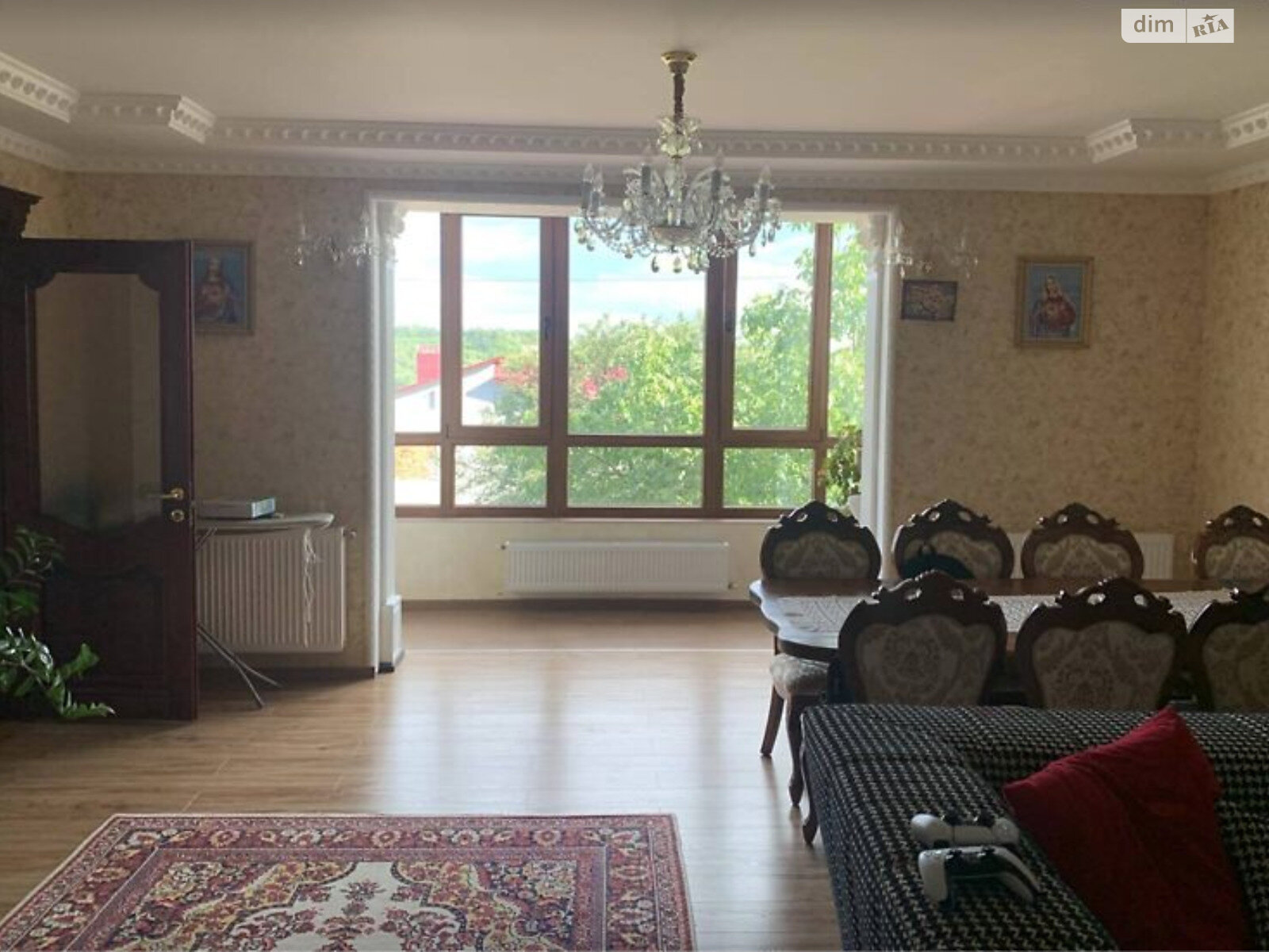 Продаж трикімнатної квартири в Підгородне, на вул. Вишнева, фото 1 Продаж трикімнатної квартири в Підгородне, на вул. Вишнева, фото 1