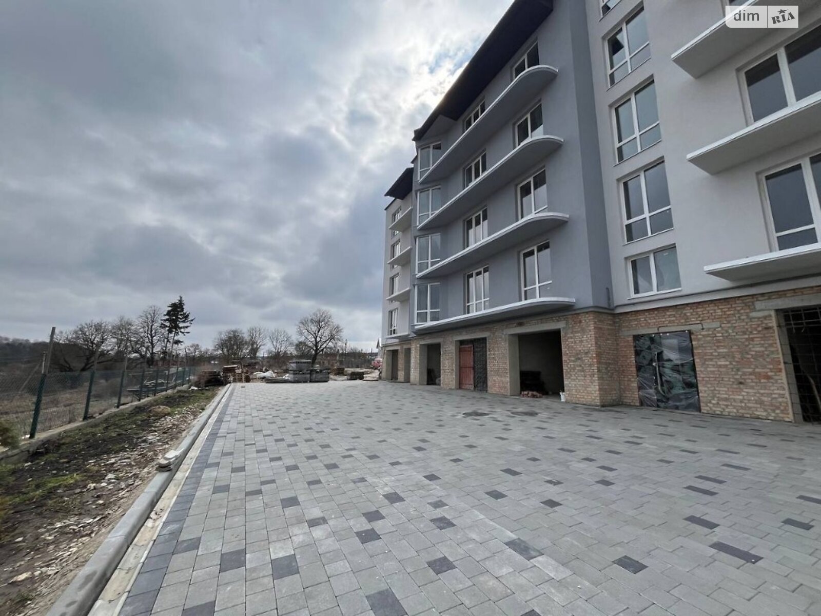 Продаж двокімнатної квартири в Підгородне, на вул. Пасічна 4, фото 1 Продаж двокімнатної квартири в Підгородне, на вул. Пасічна 4, фото 1