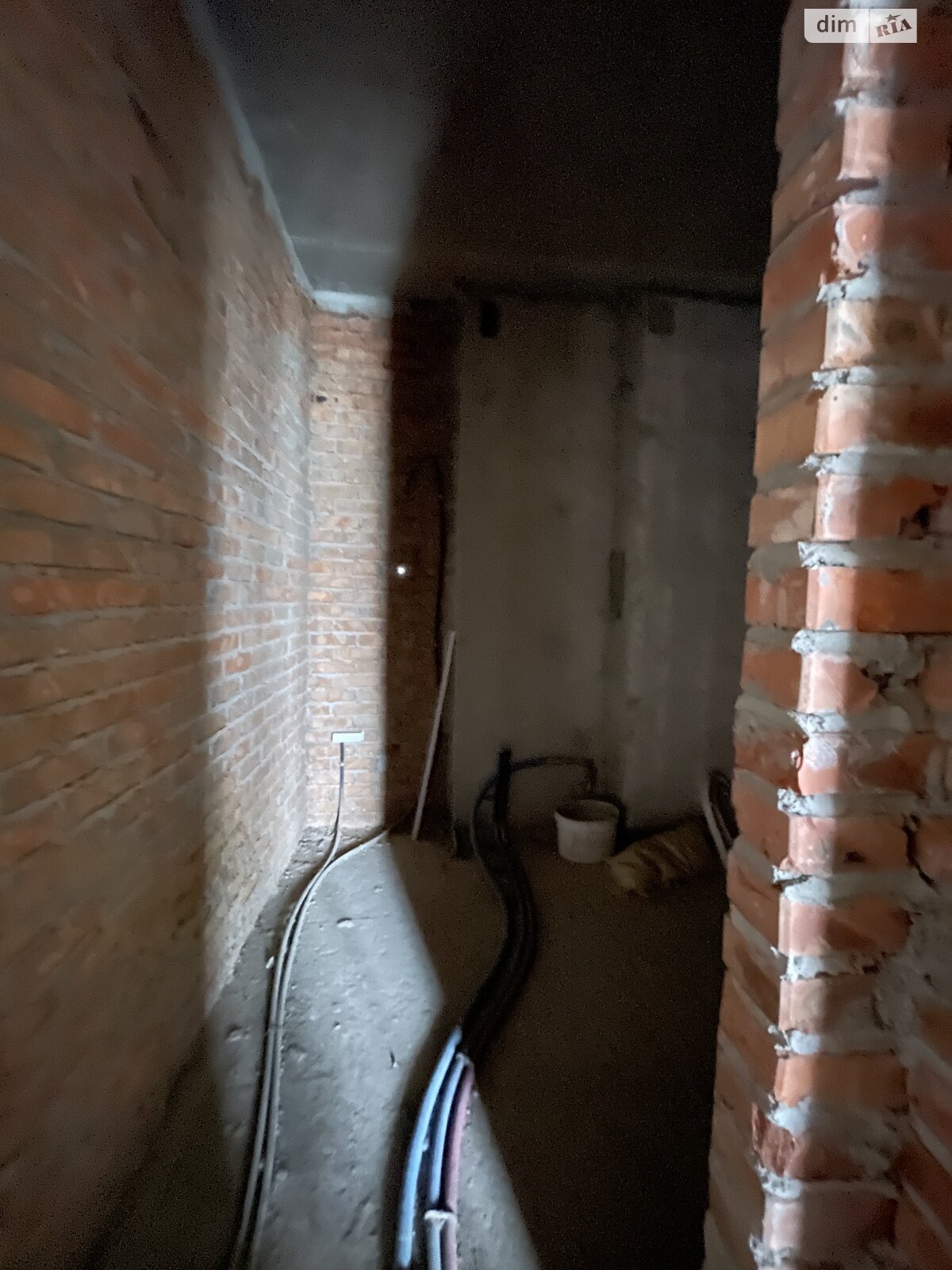 Продаж трикімнатної квартири в Підгірцях, на шосе Новообухівське 10, фото 1 Продаж трикімнатної квартири в Підгірцях, на шосе Новообухівське 10, фото 1