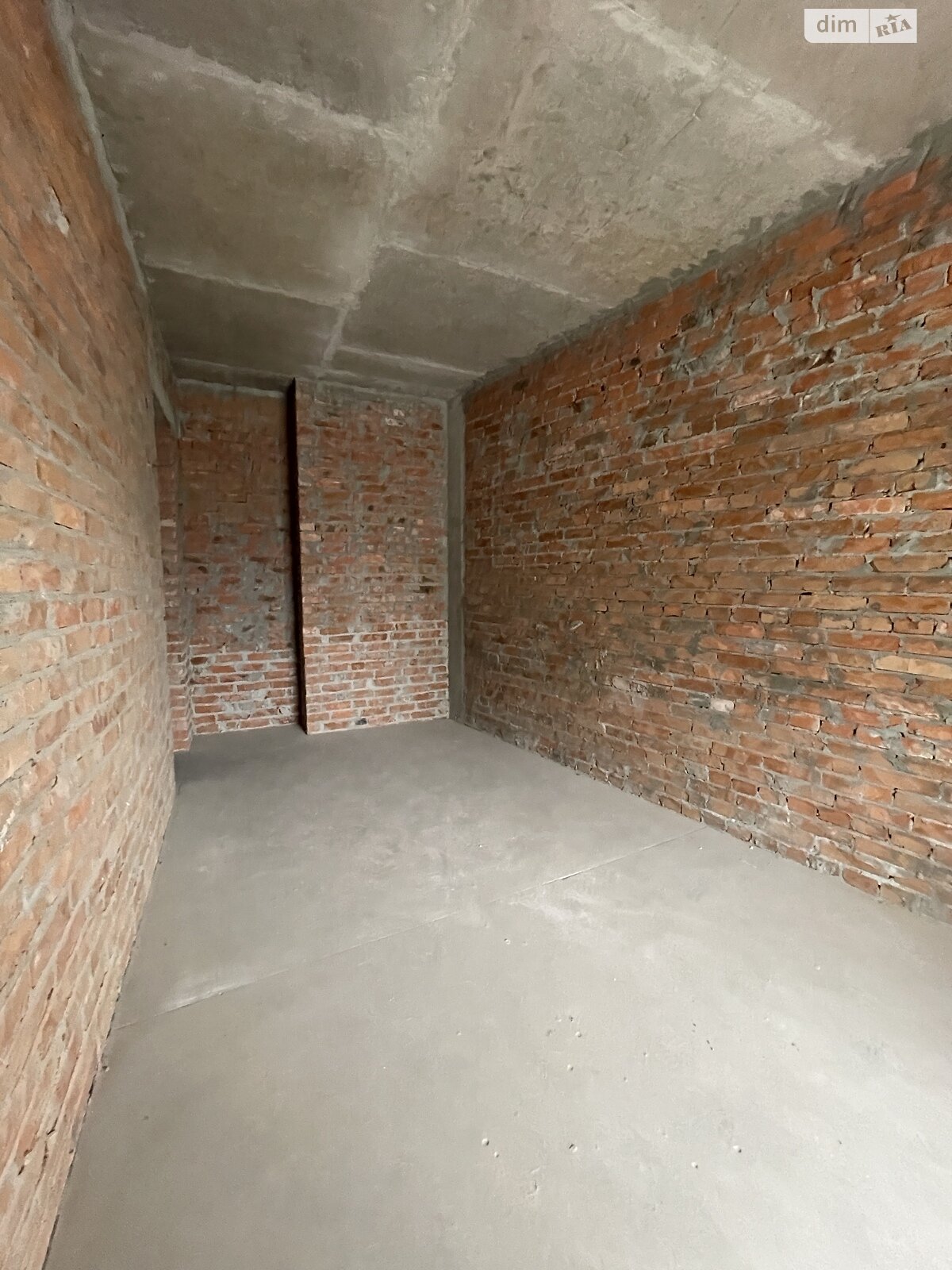 Продаж трикімнатної квартири в Підгірцях, на шосе Новообухівське 10, фото 1 Продаж трикімнатної квартири в Підгірцях, на шосе Новообухівське 10, фото 1