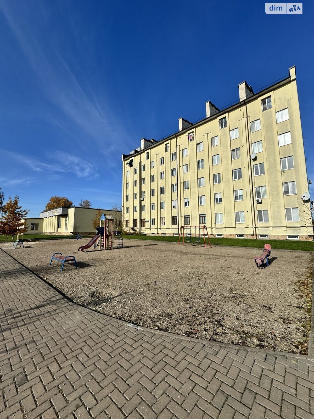Продаж однокімнатної квартири в Підпечерах, на вул. Січевих Стрільців 33, кв. 21, фото 1 Продаж однокімнатної квартири в Підпечерах, на вул. Січевих Стрільців 33, кв. 21, фото 1