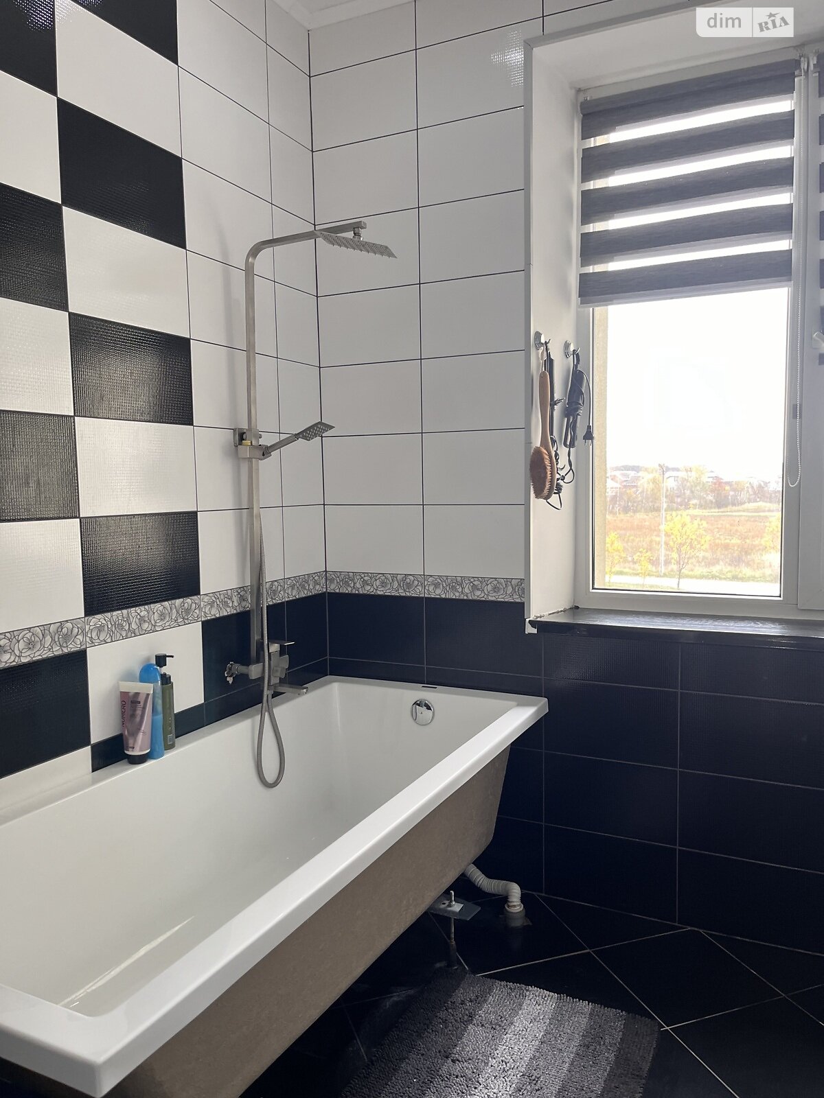 Продаж двокімнатної квартири в Підпечерах, на вул. Січевих Стрільців, фото 1