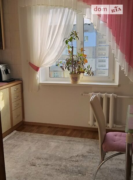 Продажа трехкомнатной квартиры в Полтаве, на ул. Олеся Гончара 21, район 1-я гор.больница фото 1 Продажа трехкомнатной квартиры в Полтаве, на ул. Олеся Гончара 21, район 1-я гор.больница фото 1