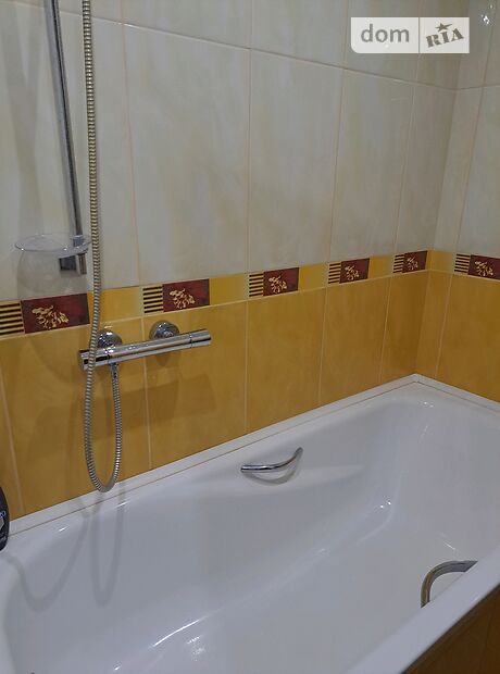 Продажа четырехкомнатной квартиры в Полтаве, на пер. Клубный район 5-я школа фото 1 Продажа четырехкомнатной квартиры в Полтаве, на пер. Клубный район 5-я школа фото 1