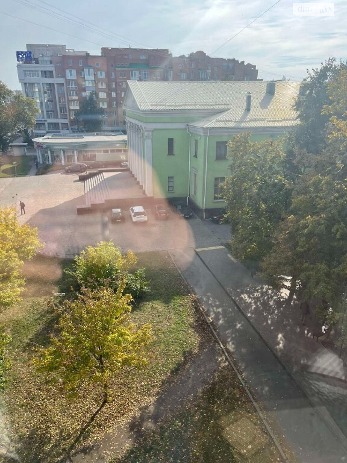 Продаж трикімнатної квартири в Полтаві, на пров. Клубний, район ДК ПТК фото 1 Продаж трикімнатної квартири в Полтаві, на пров. Клубний, район ДК ПТК фото 1