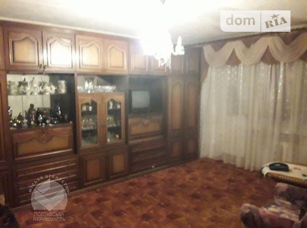 Продаж квартири, 4 кім., Полтава, р‑н. 5-а школа, Жовтнева вулиця, буд. 1 Продаж квартири, 4 кім., Полтава, р‑н. 5-а школа, Жовтнева вулиця, буд. 1