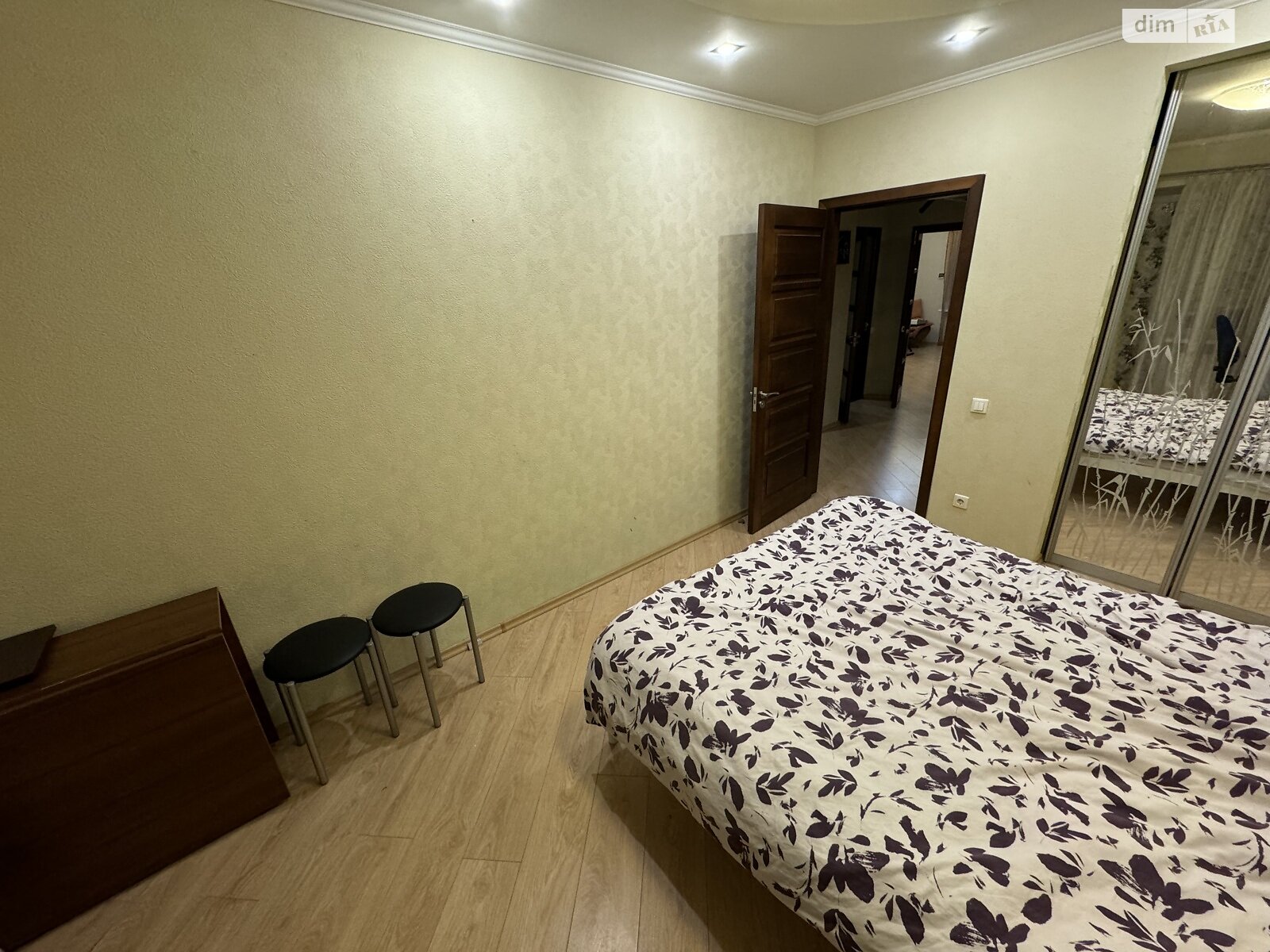Продаж трикімнатної квартири в Полтаві, на вул. Петлюри Симона 5, фото 1 Продаж трикімнатної квартири в Полтаві, на вул. Петлюри Симона 5, фото 1