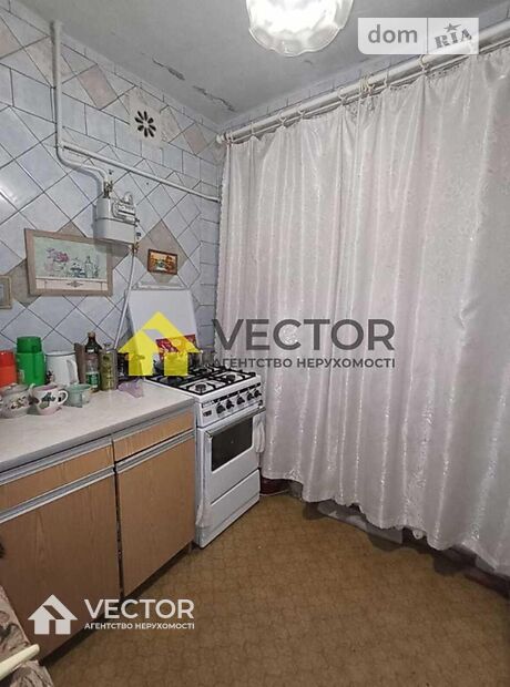 Продажа двухкомнатной квартиры в Полтаве, на ул. Шевченко район 5-я школа фото 1 Продажа двухкомнатной квартиры в Полтаве, на ул. Шевченко район 5-я школа фото 1