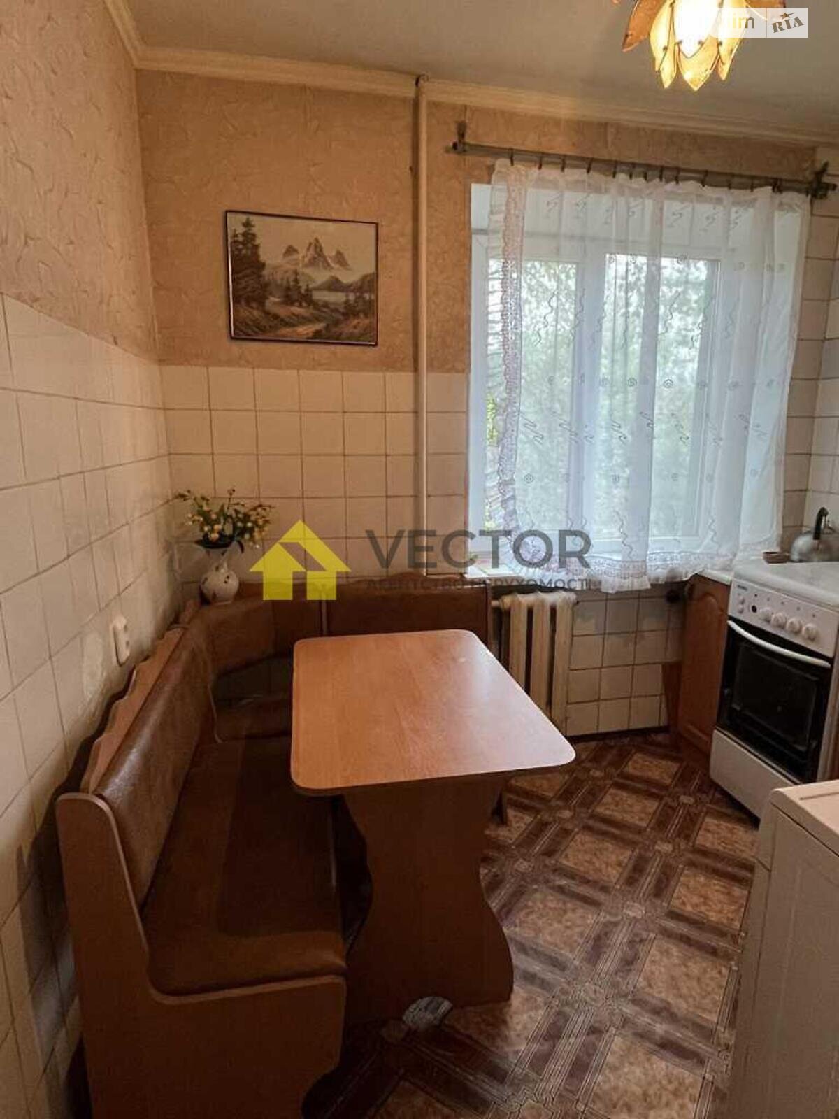 Продажа трехкомнатной квартиры в Полтаве, на ул. 23-в сентябре, кв. 11, район Алмазный фото 1 Продажа трехкомнатной квартиры в Полтаве, на ул. 23-в сентябре, кв. 11, район Алмазный фото 1