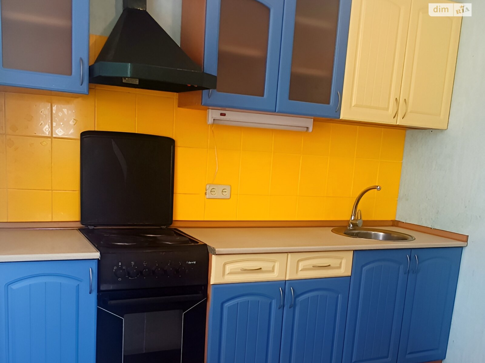 Продаж двокімнатної квартири в Полтаві, на вул. 23-о Вересня 21, район Алмазний фото 1 Продаж двокімнатної квартири в Полтаві, на вул. 23-о Вересня 21, район Алмазний фото 1