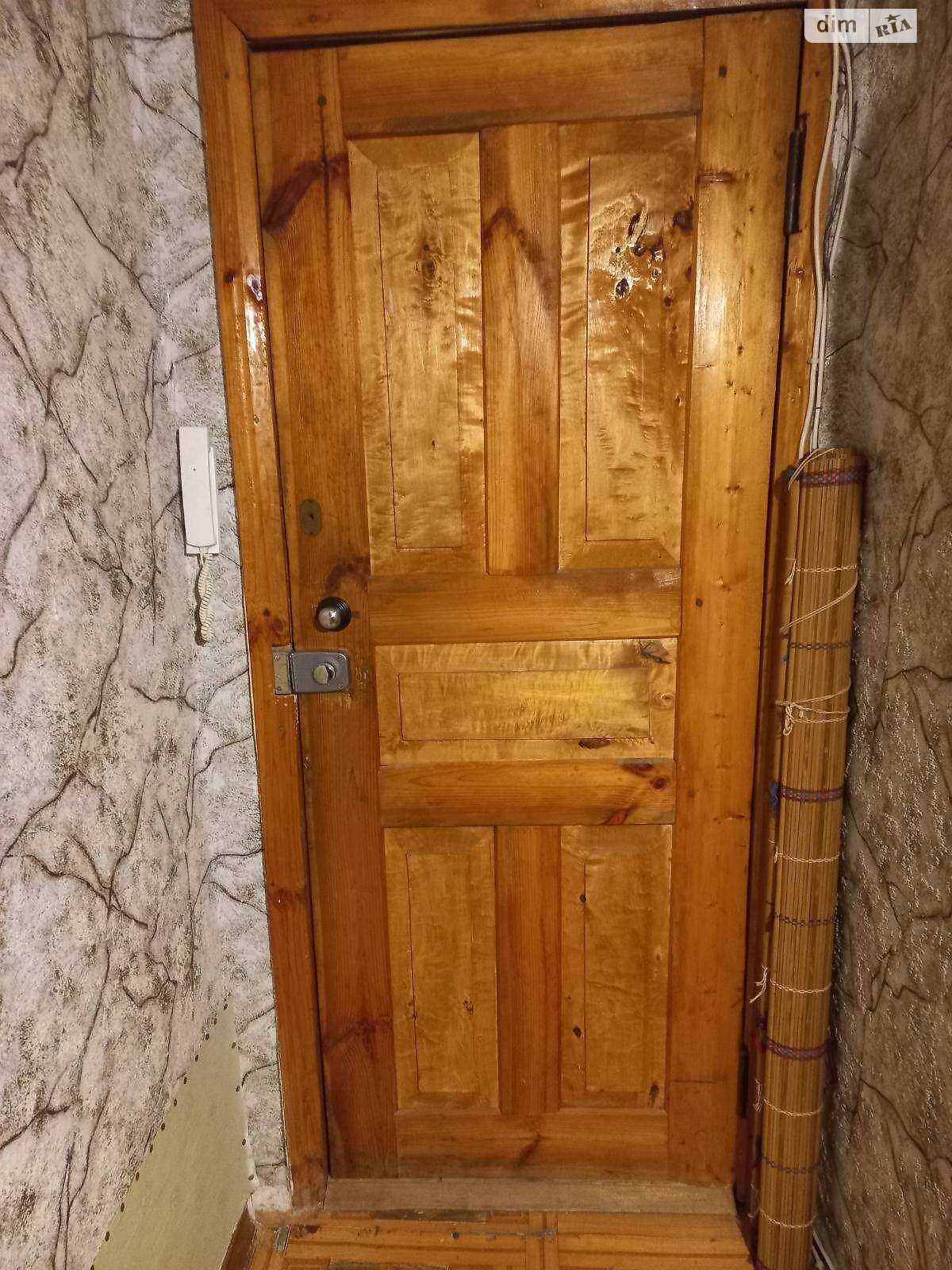Продаж трикімнатної квартири в Полтаві, на вул. 23-о Вересня, район Алмазний фото 1 Продаж трикімнатної квартири в Полтаві, на вул. 23-о Вересня, район Алмазний фото 1