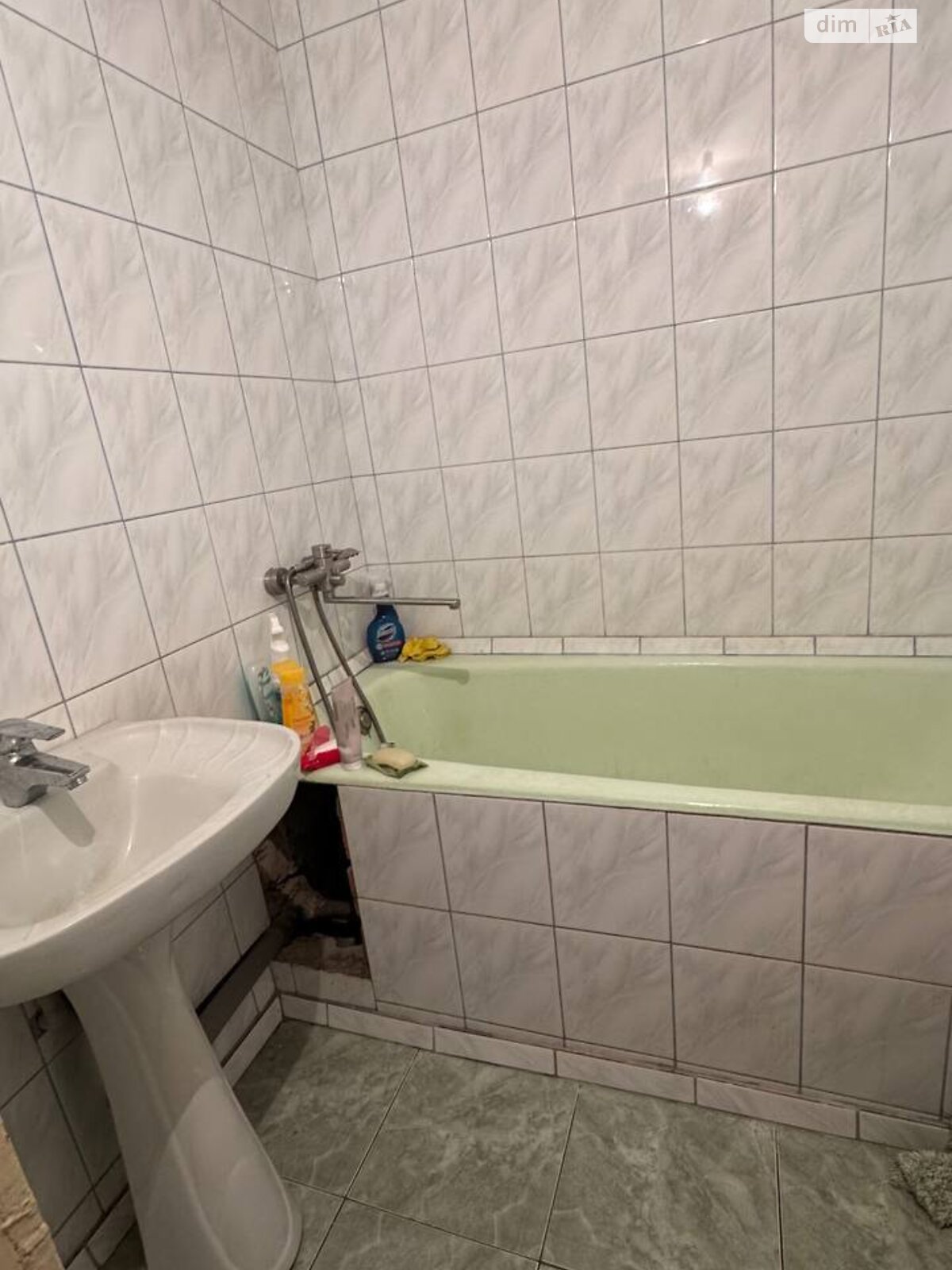 Продажа трехкомнатной квартиры в Полтаве, на ул. Героев АТО, кв. 92, район Алмазный фото 1 Продажа трехкомнатной квартиры в Полтаве, на ул. Героев АТО, кв. 92, район Алмазный фото 1
