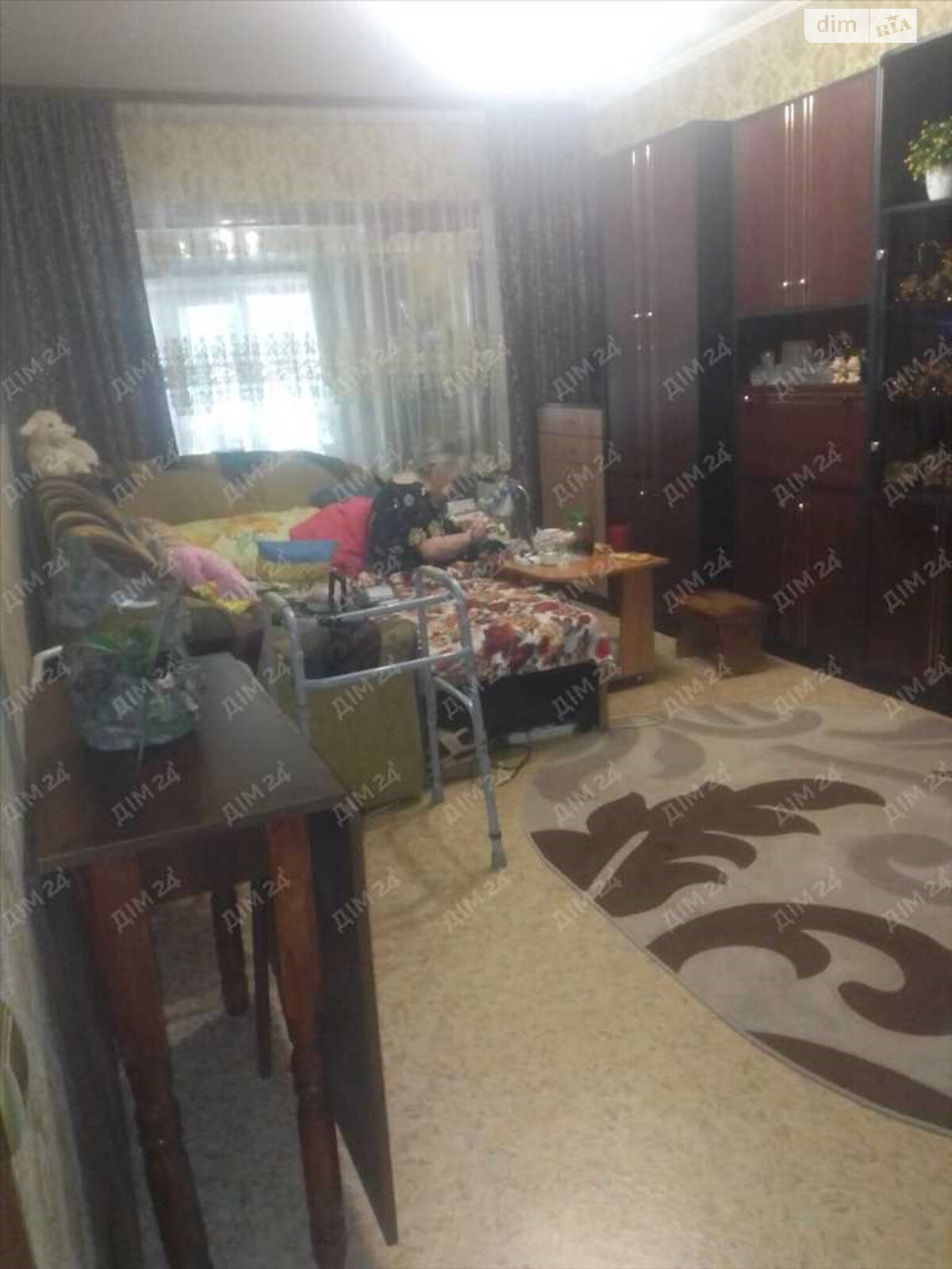 Продаж трикімнатної квартири в Полтаві, на пров. Гната Хоткевича, район Алмазний фото 1 Продаж трикімнатної квартири в Полтаві, на пров. Гната Хоткевича, район Алмазний фото 1