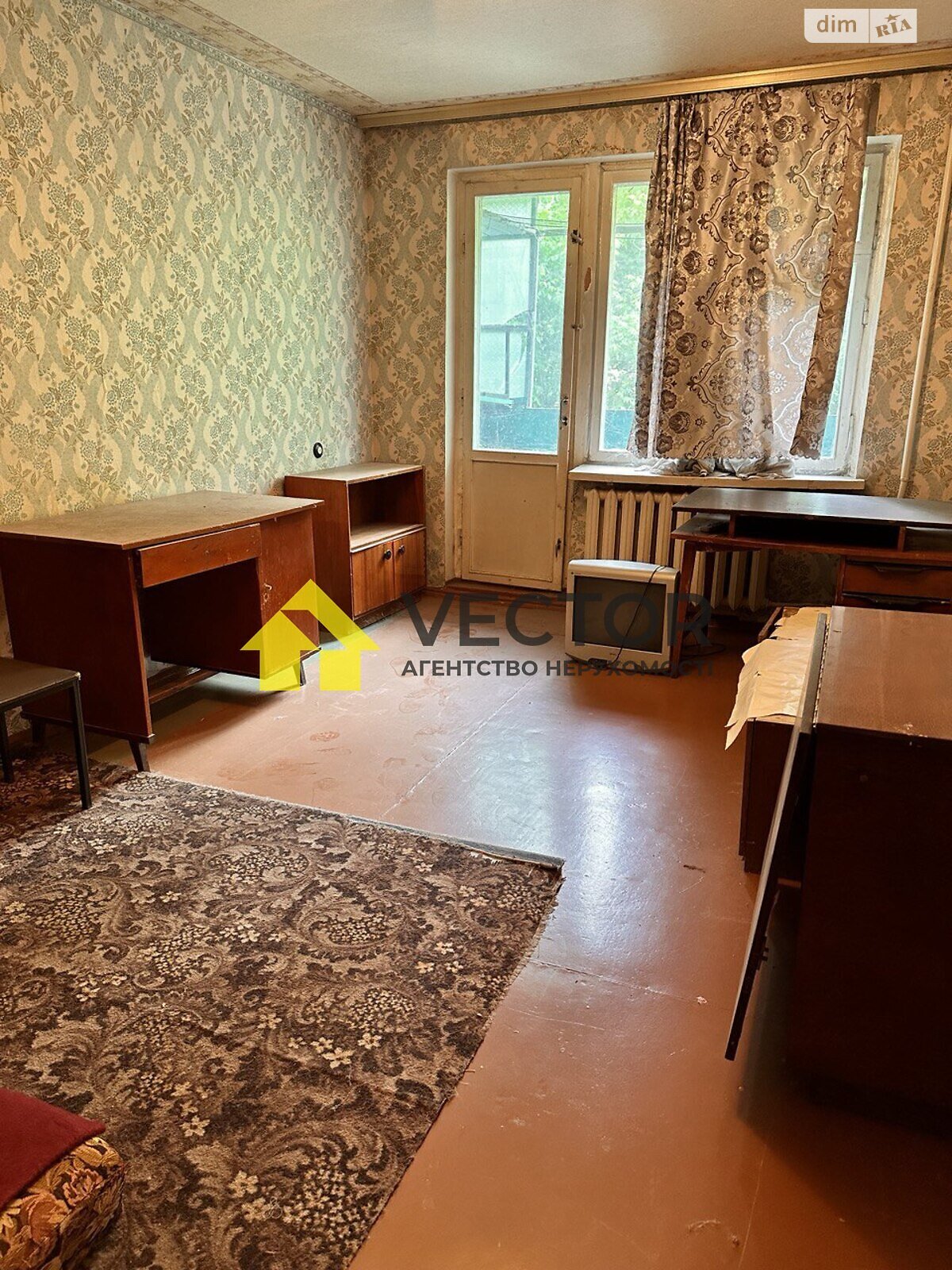 Продаж трикімнатної квартири в Полтаві, на пров. Гната Хоткевича, район Алмазний фото 1 Продаж трикімнатної квартири в Полтаві, на пров. Гната Хоткевича, район Алмазний фото 1