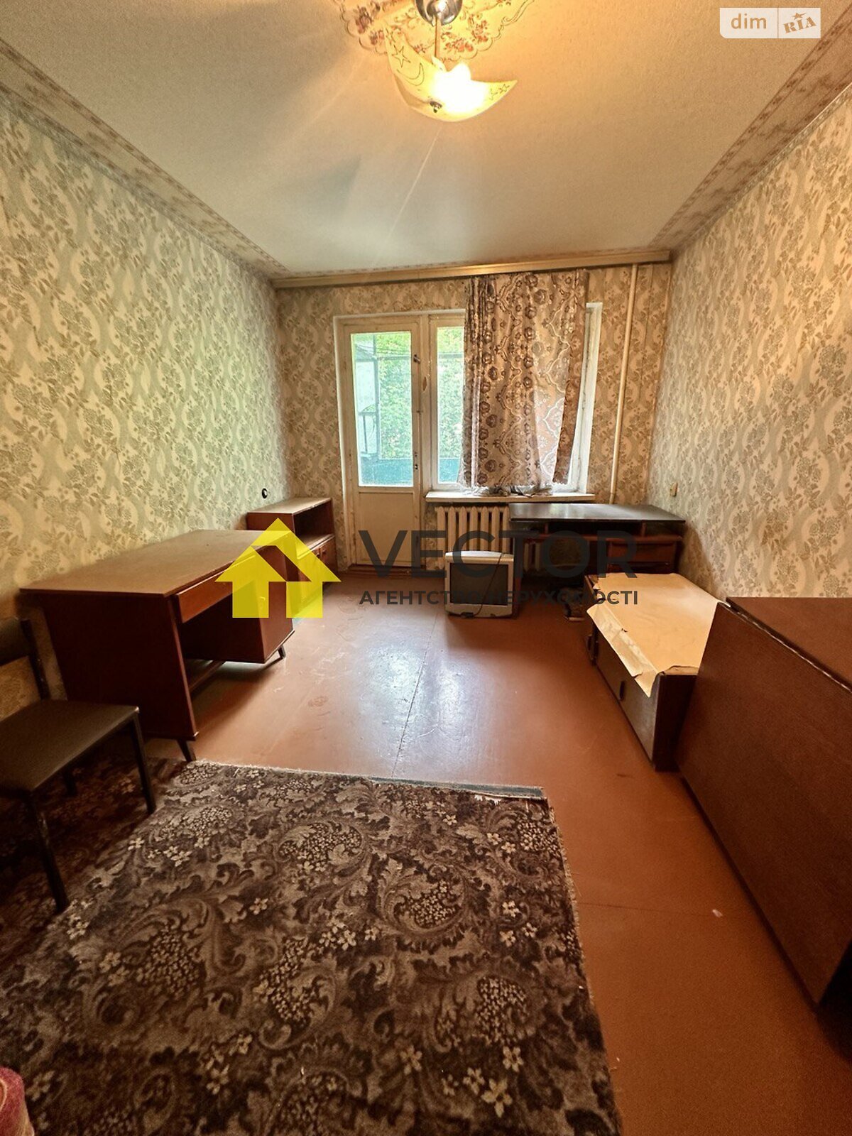 Продаж трикімнатної квартири в Полтаві, на пров. Гната Хоткевича, район Алмазний фото 1 Продаж трикімнатної квартири в Полтаві, на пров. Гната Хоткевича, район Алмазний фото 1