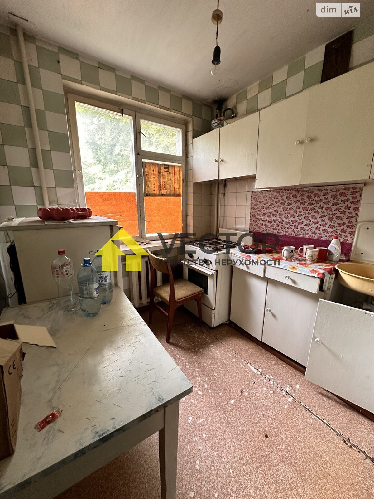 Продаж трикімнатної квартири в Полтаві, на пров. Гната Хоткевича, район Алмазний фото 1 Продаж трикімнатної квартири в Полтаві, на пров. Гната Хоткевича, район Алмазний фото 1