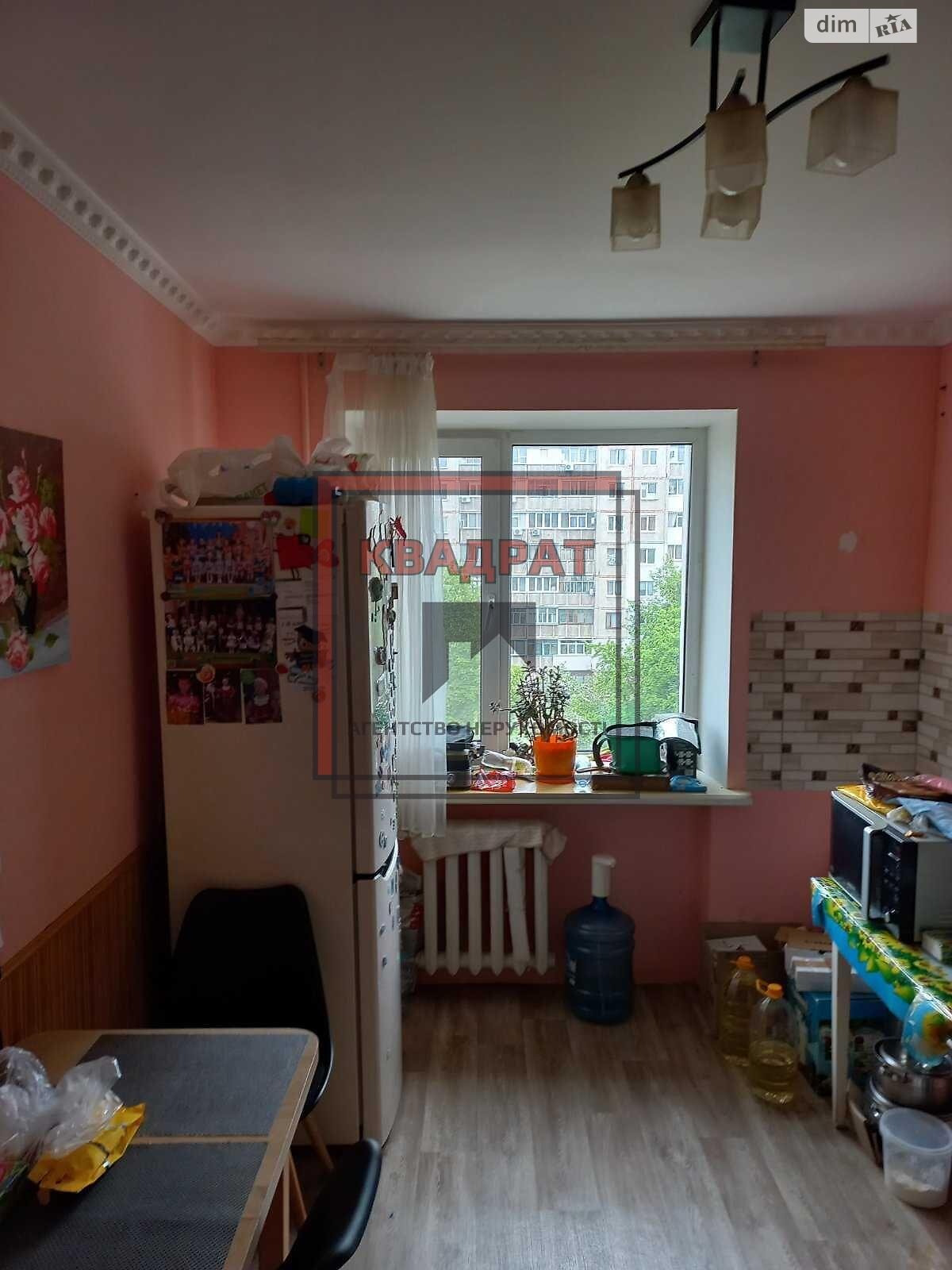 Продажа трехкомнатной квартиры в Полтаве, на ул. Грушевского Михаила, район Алмазный фото 1