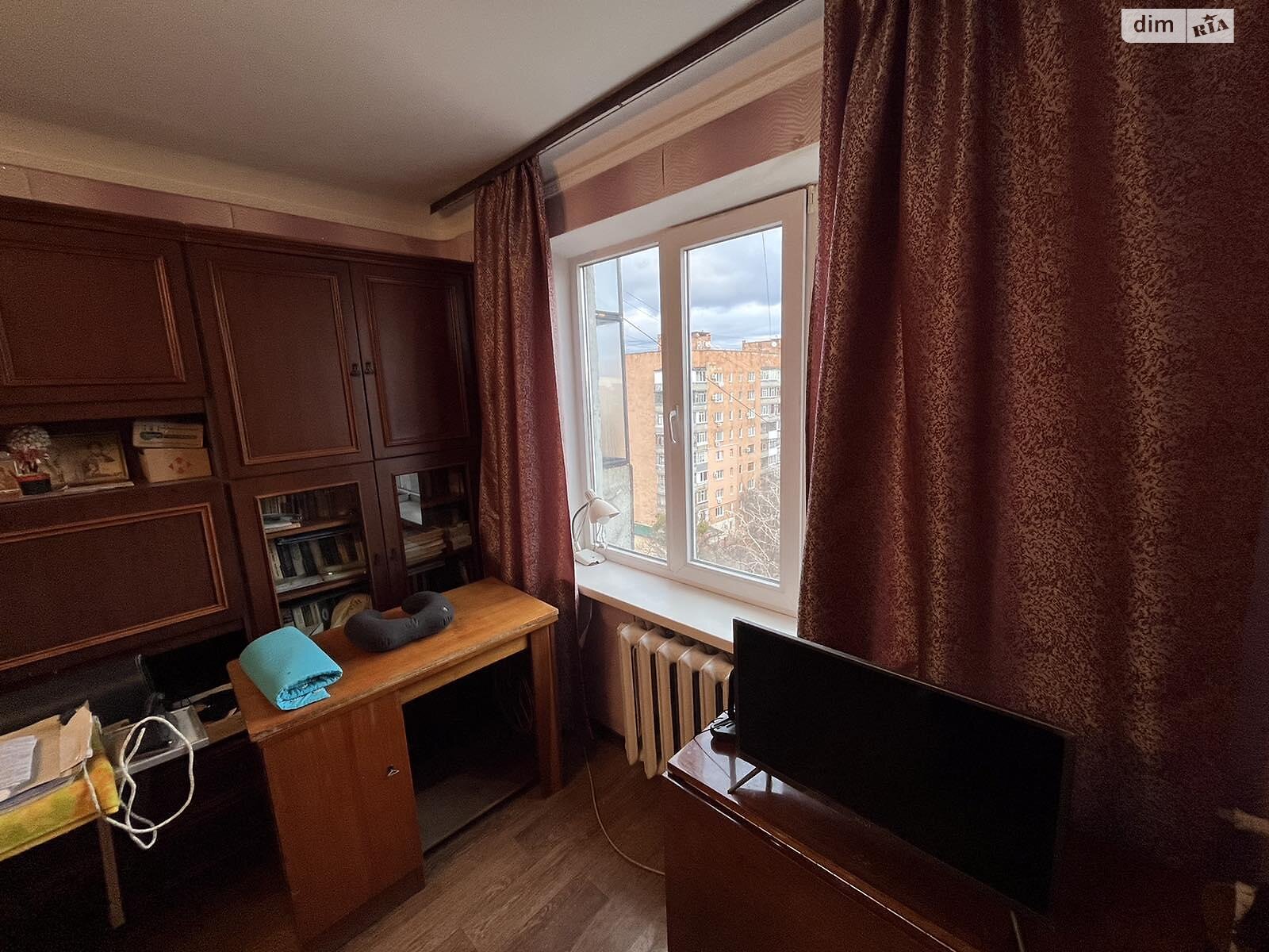 Продаж двокімнатної квартири в Полтаві, на вул. Грушевського Михайла, район Алмазний фото 1