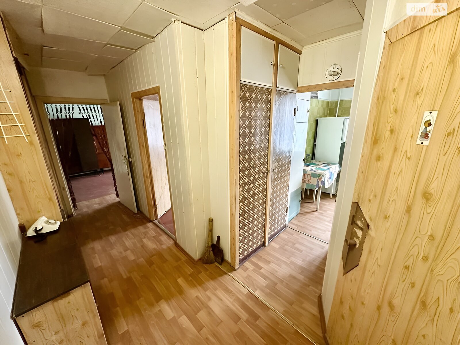 Продаж трикімнатної квартири в Полтаві, на шосе Київське, район Алмазний фото 1 Продаж трикімнатної квартири в Полтаві, на шосе Київське, район Алмазний фото 1