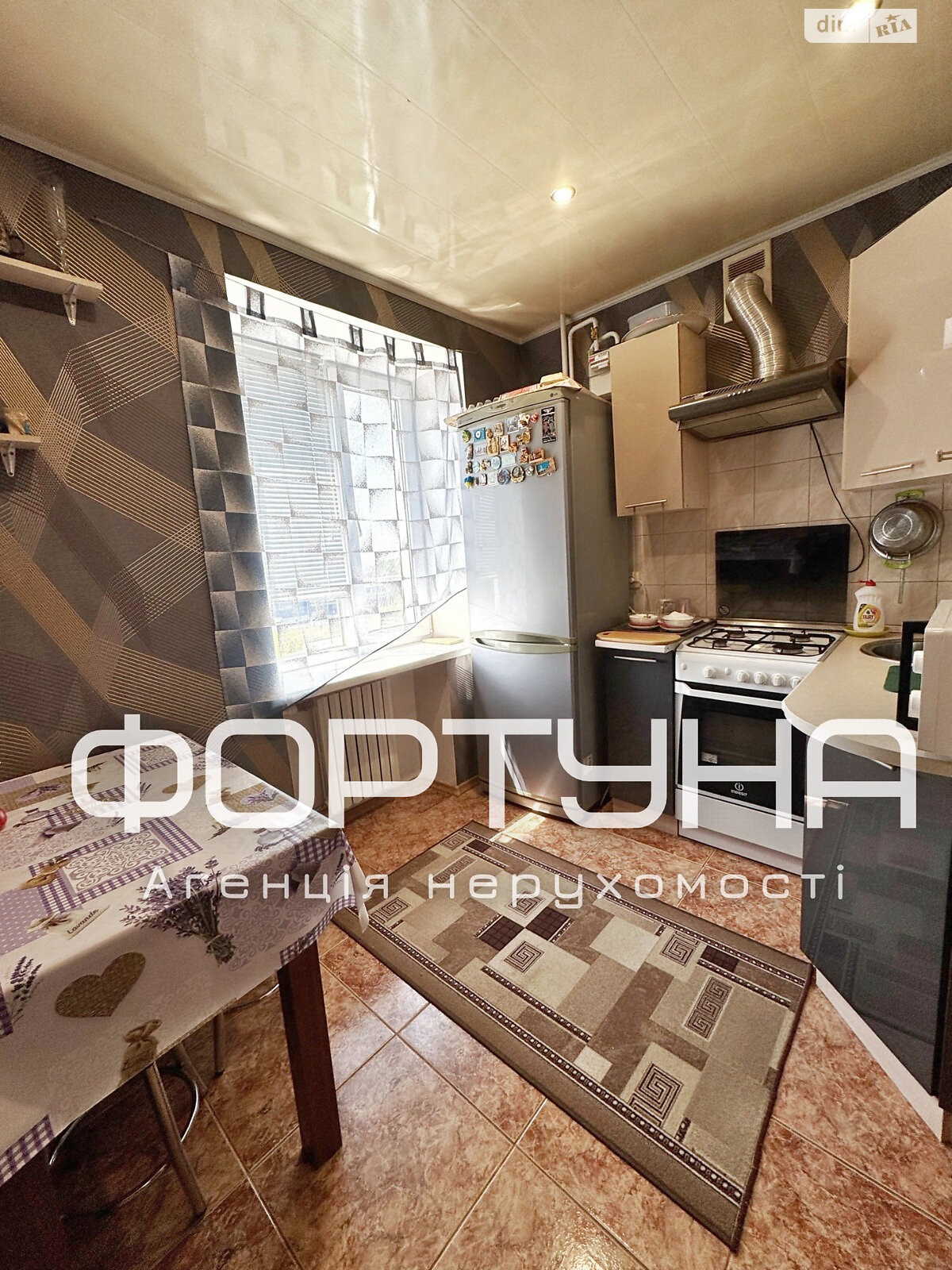 Продаж двокімнатної квартири в Полтаві, на шосе Київське, район Алмазний фото 1 Продаж двокімнатної квартири в Полтаві, на шосе Київське, район Алмазний фото 1
