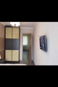 Продаж двокімнатної квартири в Полтаві, на вул. Мазепи Івана 6, район Алмазний фото 2