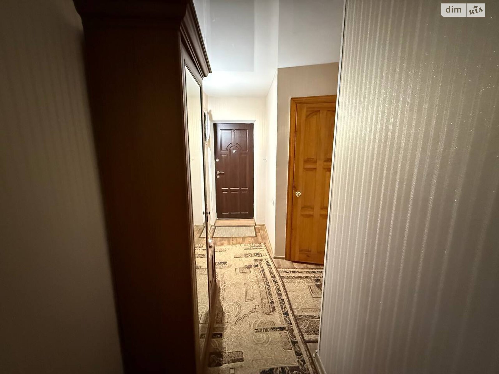 Продаж трикімнатної квартири в Полтаві, на вул. Мазепи Івана, район Алмазний фото 1 Продаж трикімнатної квартири в Полтаві, на вул. Мазепи Івана, район Алмазний фото 1